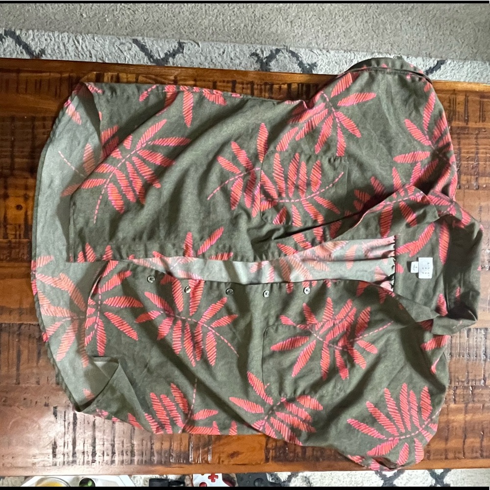 A New Day Womens Small Hawaiian Short Sleeve Button Down Shirt